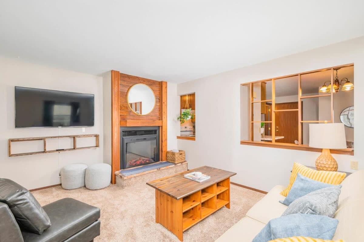 Relax On Ridgeview- 3 Bedroom Appleton Exterior photo